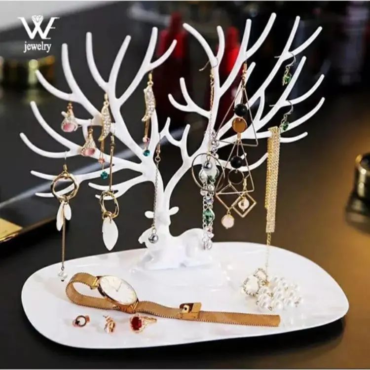 Little Deer Jewelry Display Stand